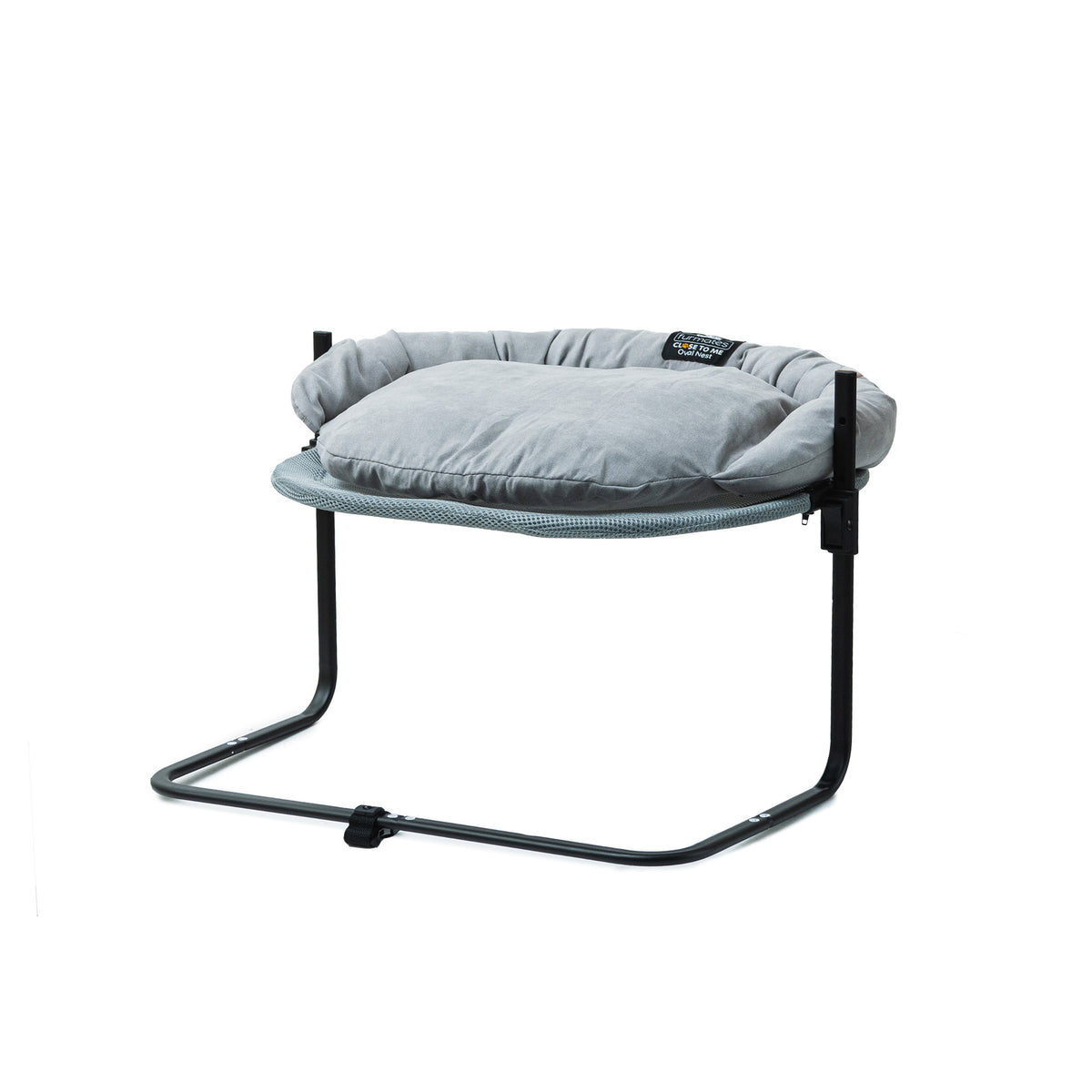 Close To Me Oval Nest bedside pet bed