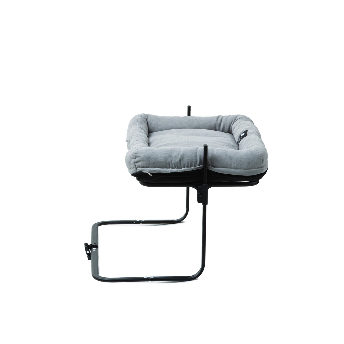 Close To Me Nest bedside pet bed side view